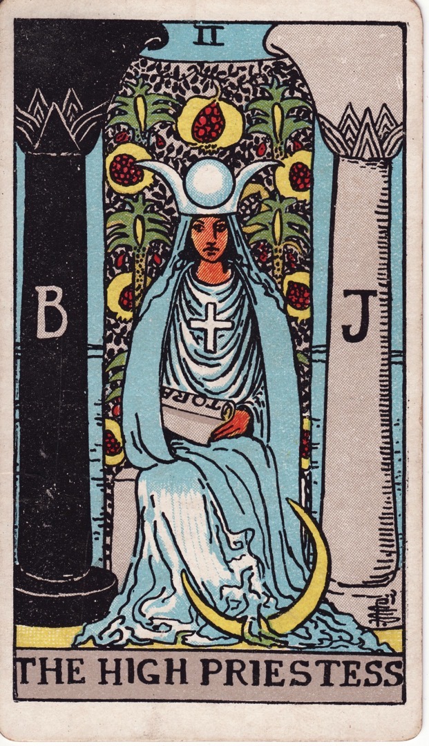 The High Priestess tarot card